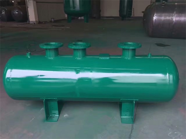 1679991473376569.jpeg 湘桥湘桥湘桥蒸汽分气缸1.jpeg
